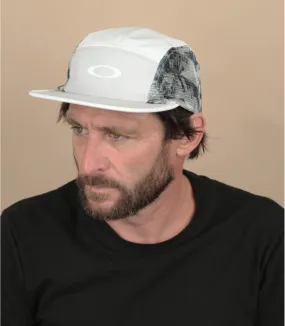 Cappello a cinque pannelli grigio biancoCappellini Latitude Arc white     