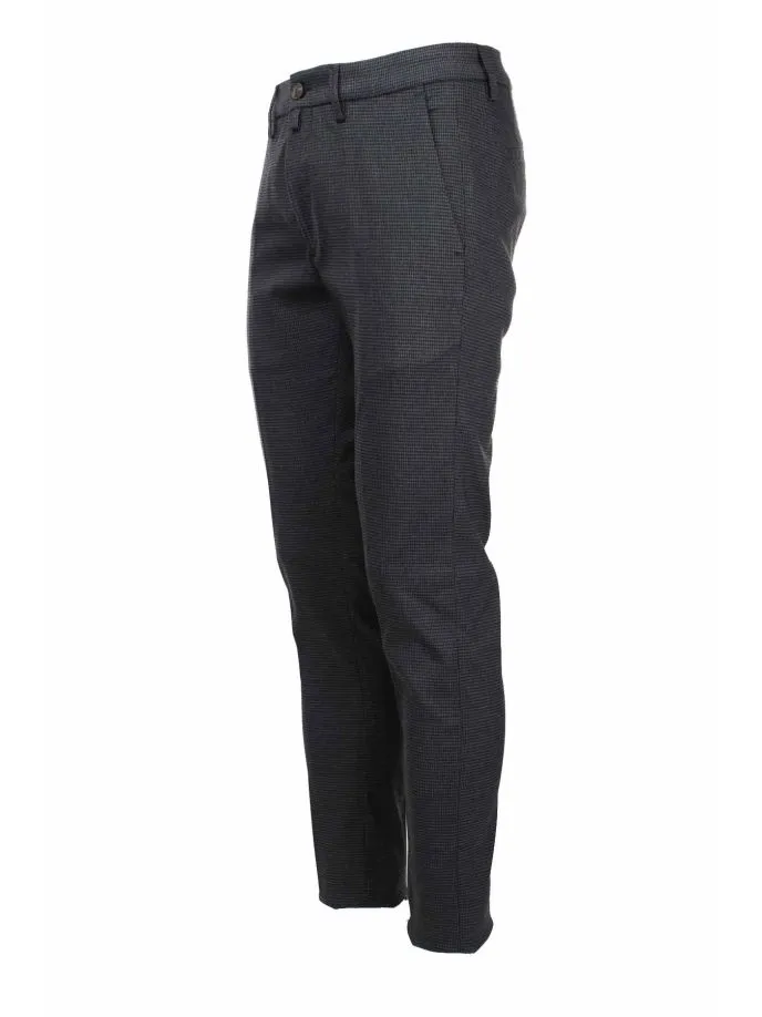 Pantalone chino microfantasia