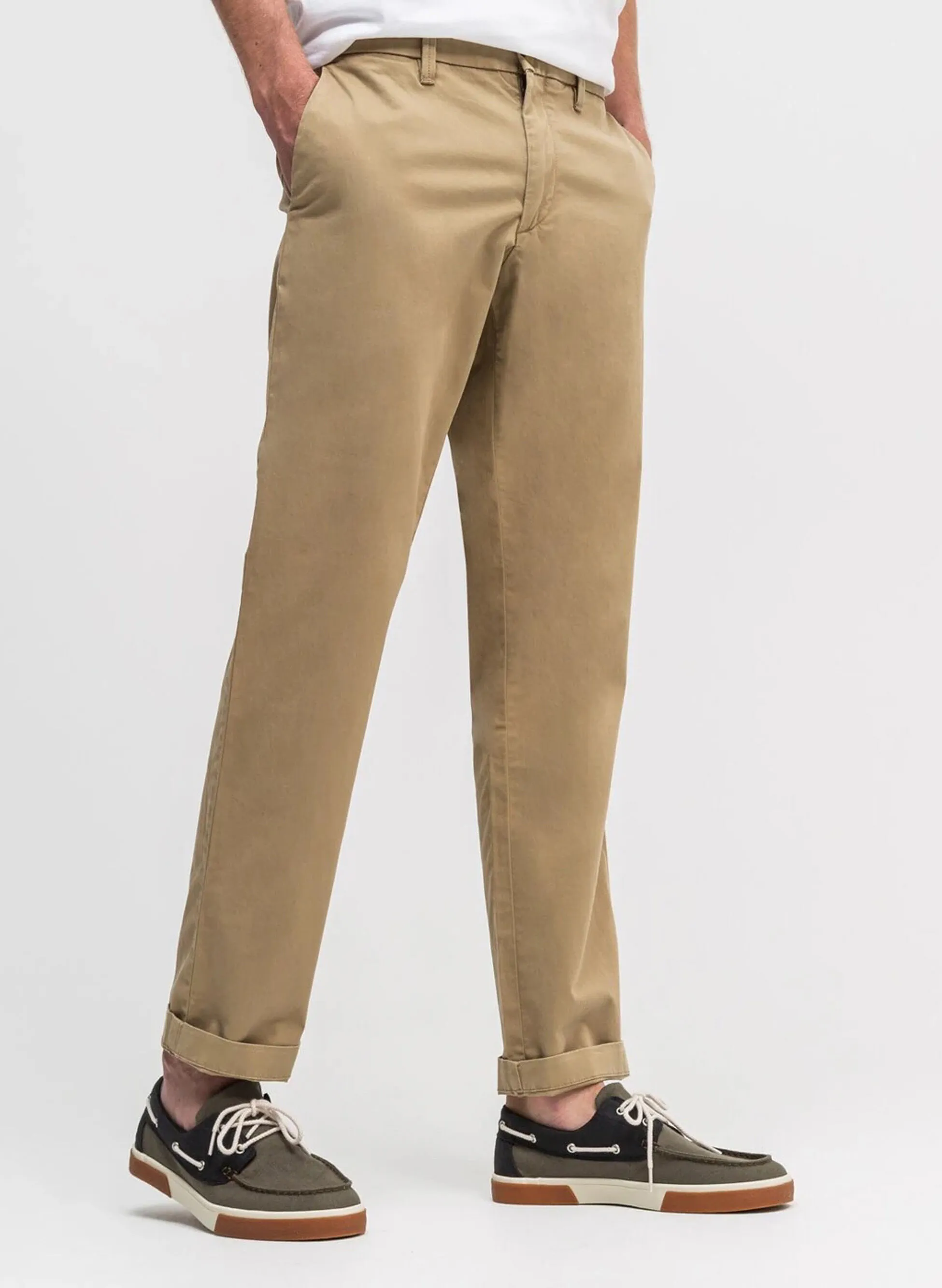 pantalone chino slim